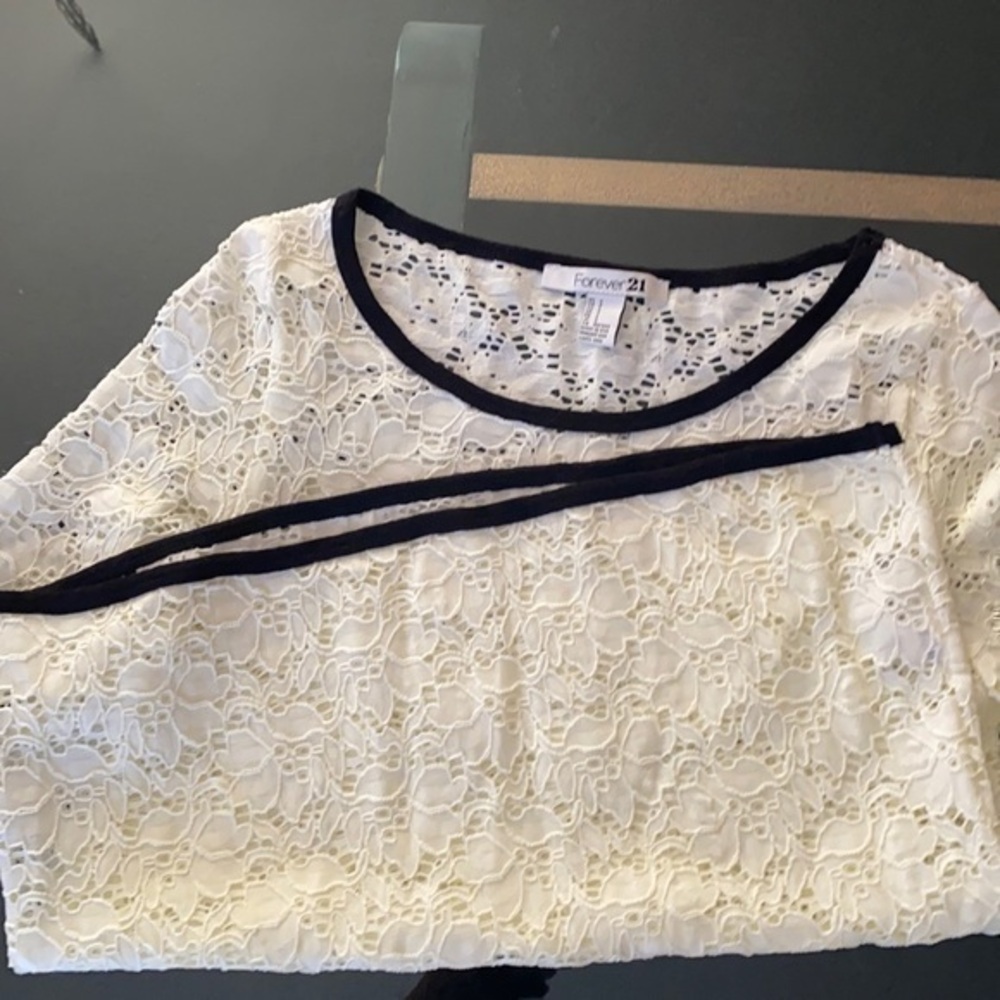 Lace top forever 21 size S